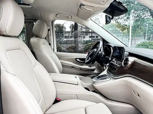 Mercedes-Benz V-Class 2022