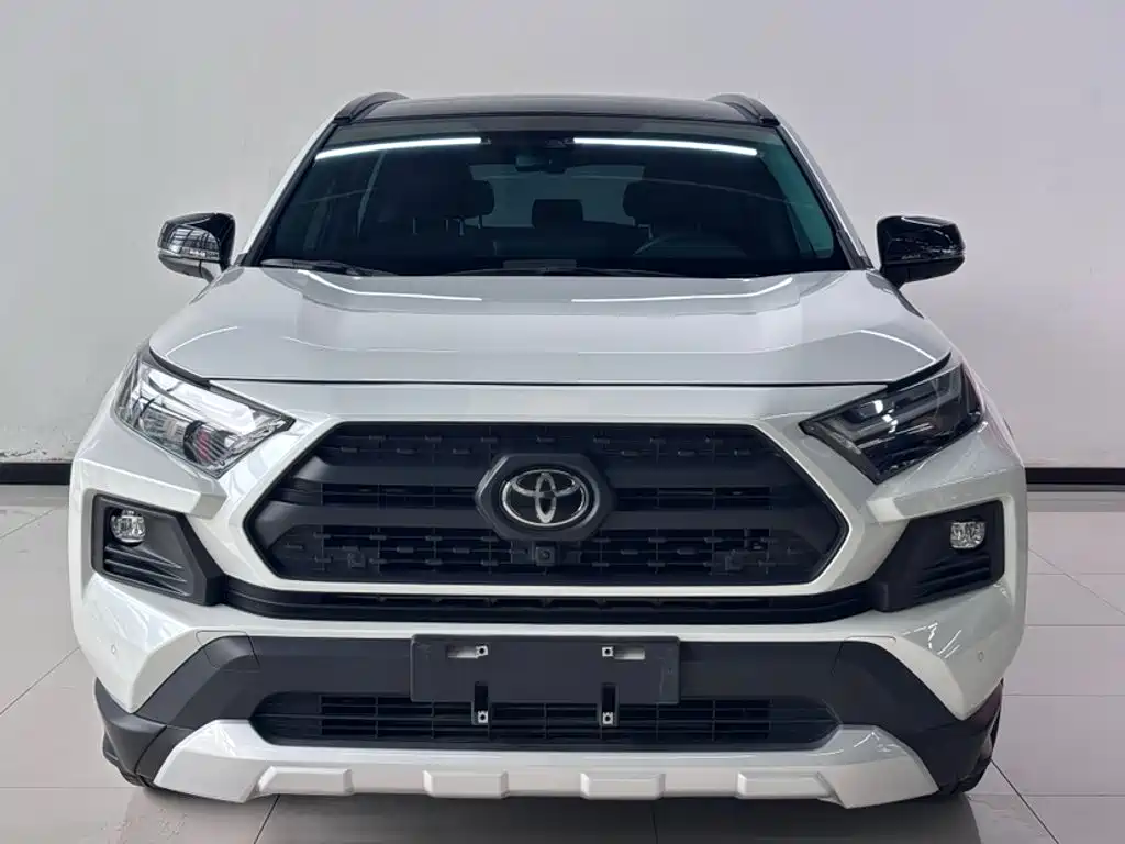 Toyota RAV4 2024 — фото 12