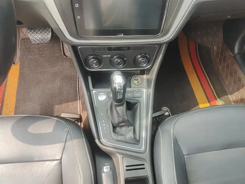 Volkswagen Gran Lavida 2018 — фото 14
