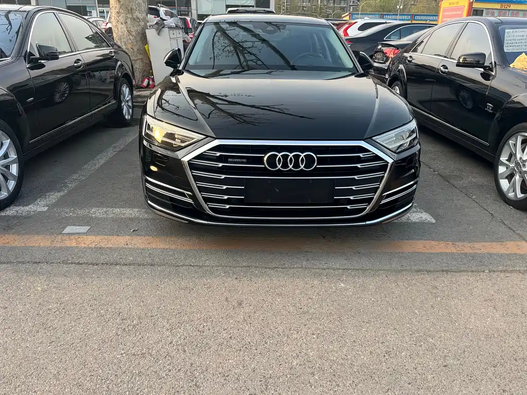 Audi A8 2020 — фото 2