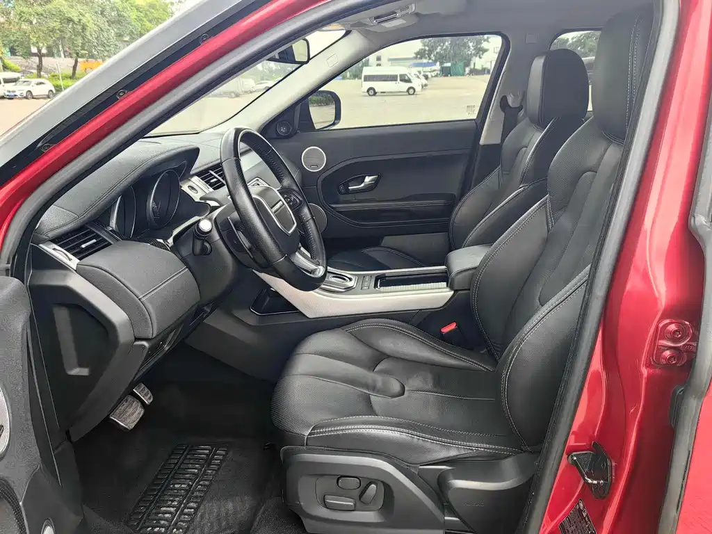 Land Rover Evoque 2015 — фото 8