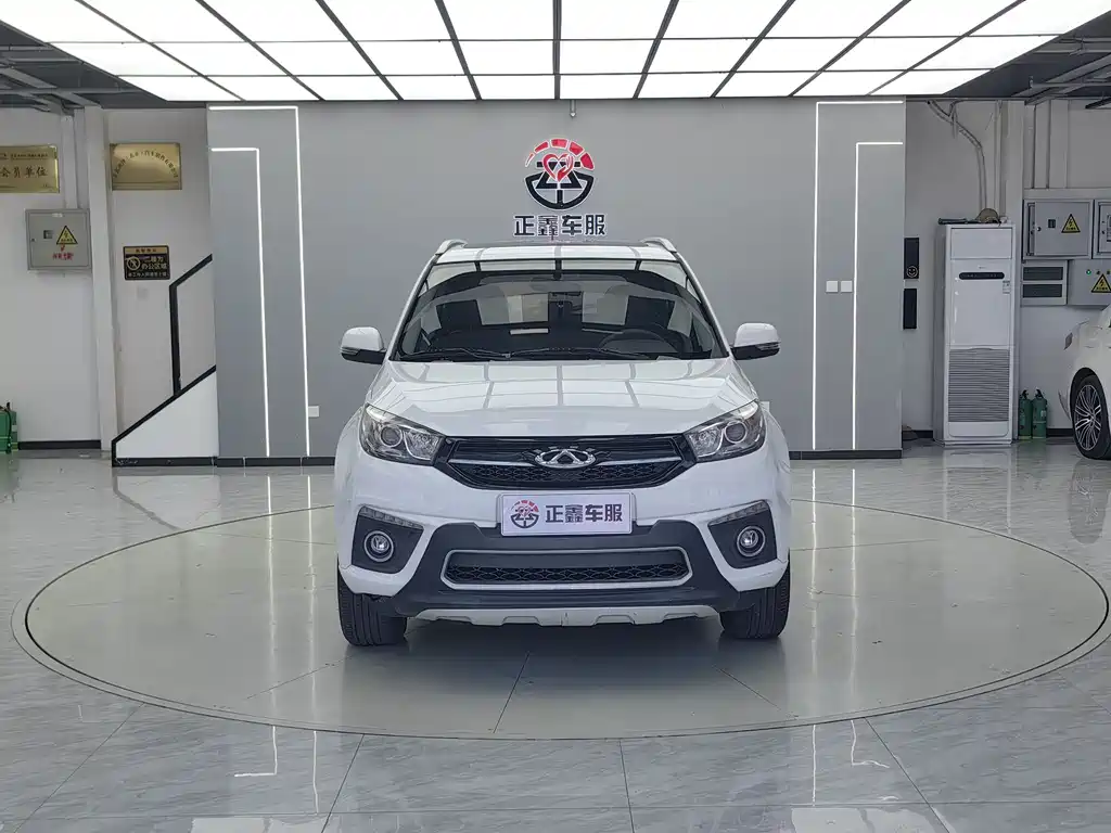 Chery Tiggo 3 2018 — фото 2