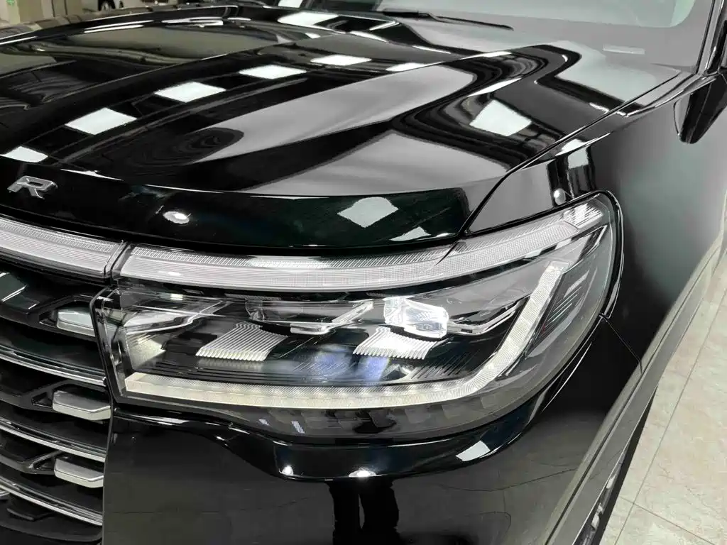 Ford Explorer 2023 — фото 18