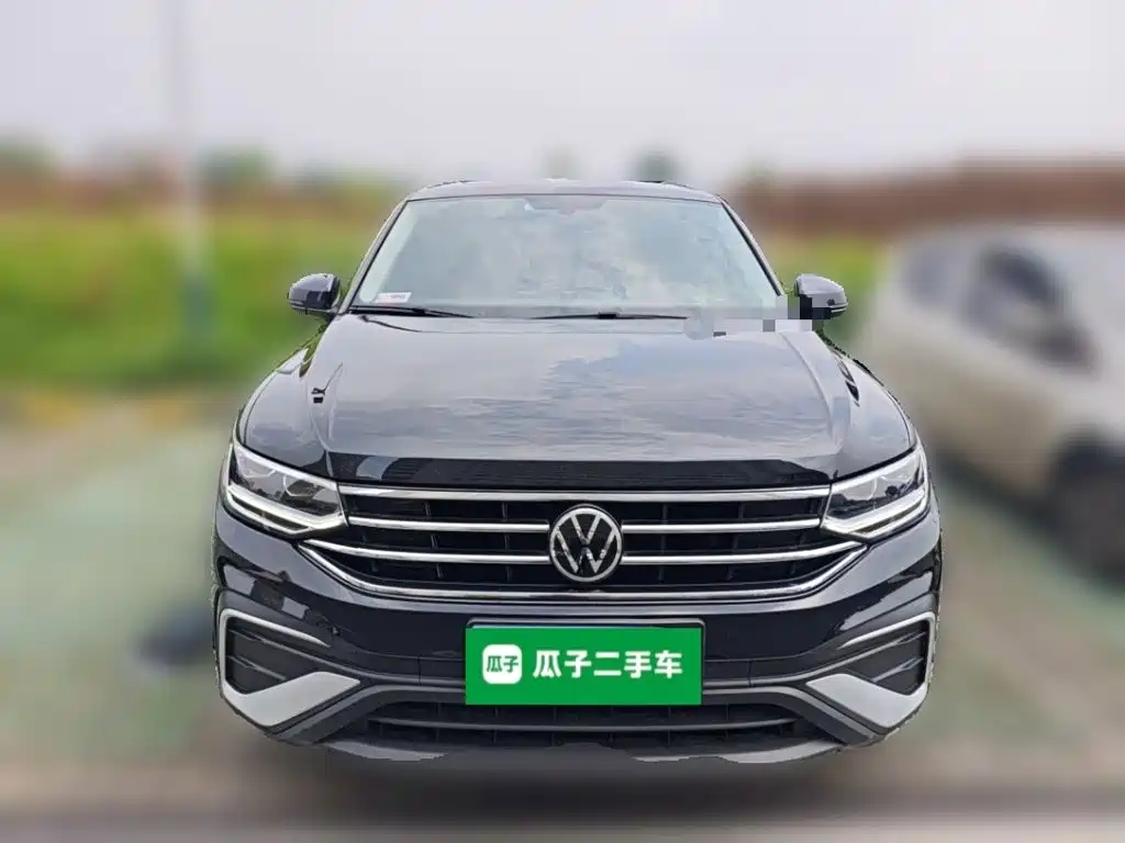 Volkswagen Tiguan L 2022 — фото 24