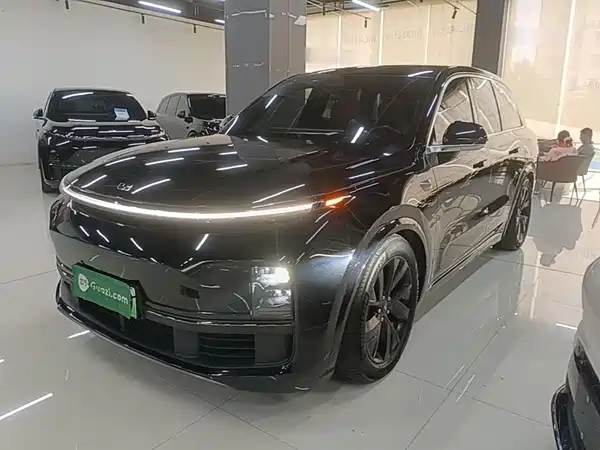 Li Auto L8 2024