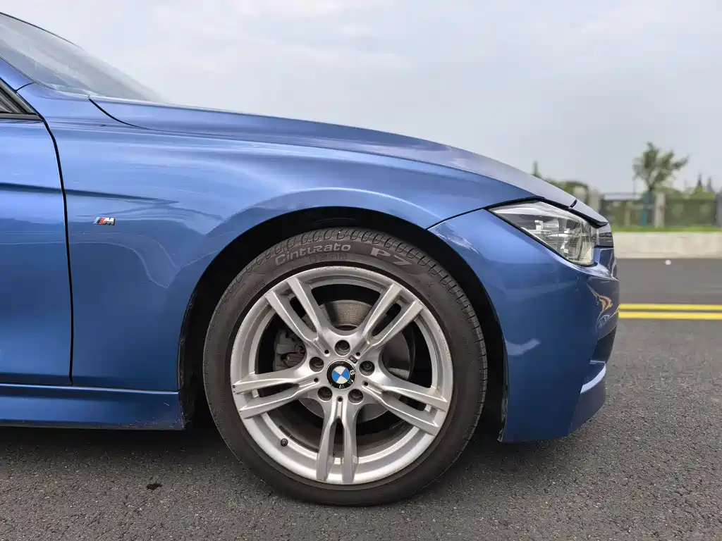BMW 3 Series 2017 — фото 9