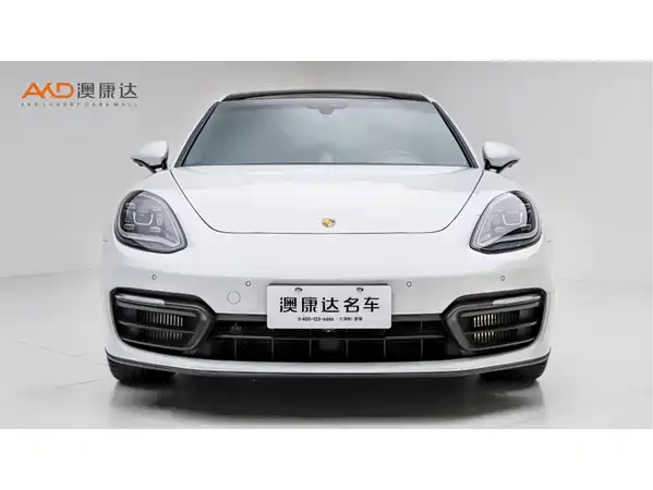 Porsche Panamera 2024