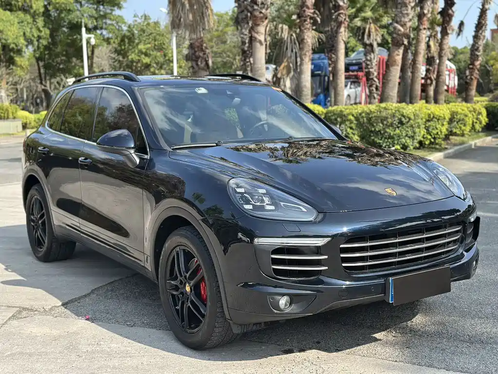 Porsche Cayenne 2017 — фото 5