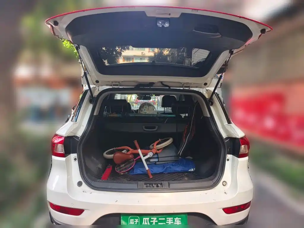 GAC Trumpchi GS4 2015 — фото 10