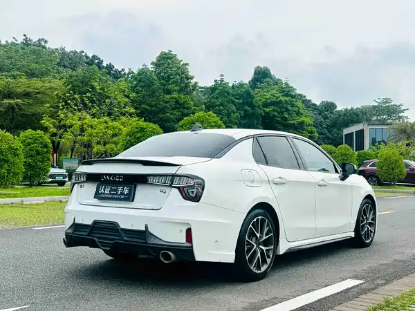 Lynk & Co 03 2019
