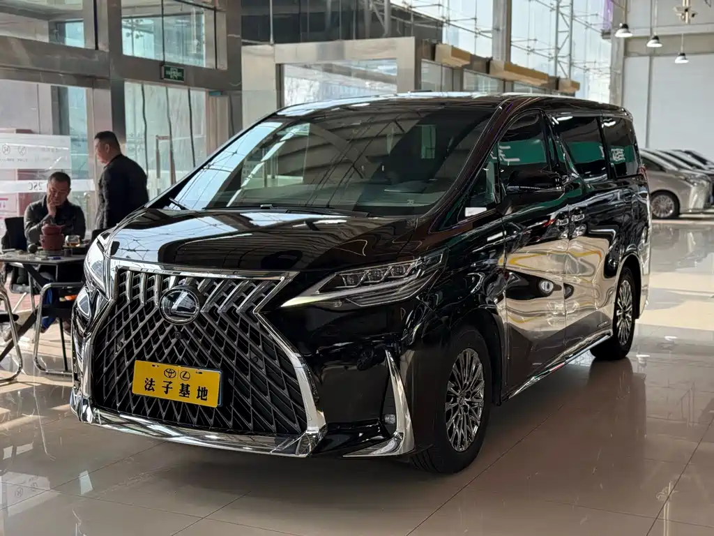 Lexus LM 2020 — фото 4
