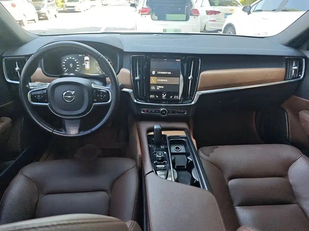 Volvo S90 2020 — фото 10