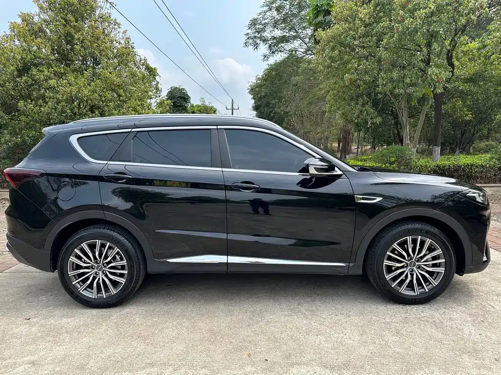Jetour Jietu X70 PLUS 2025 — фото 10