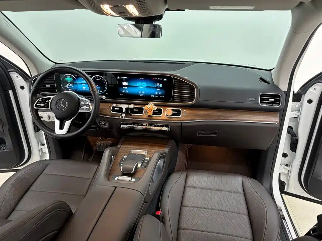 Mercedes-Benz GLE New Energy 2021 — фото 12