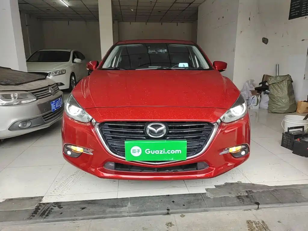 Mazda 3 Axela 2019 — фото 3