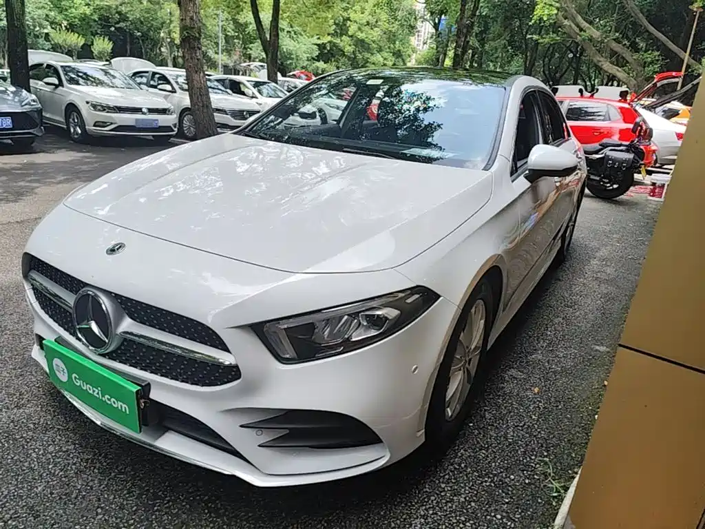 Mercedes-Benz A-Class 2021 — фото 2