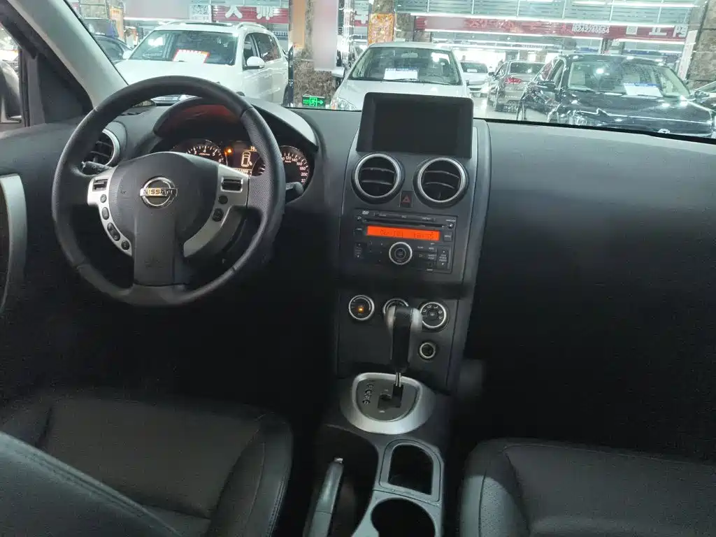 Nissan Qashqai 2014 — фото 18