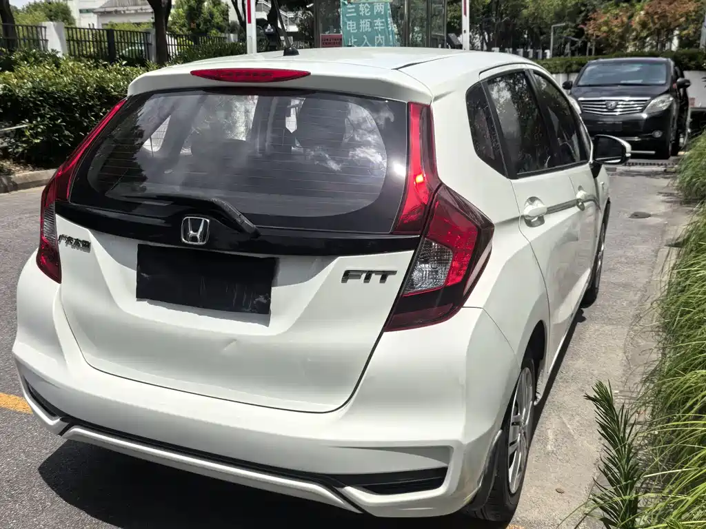 Honda Fit 2019 — фото 11