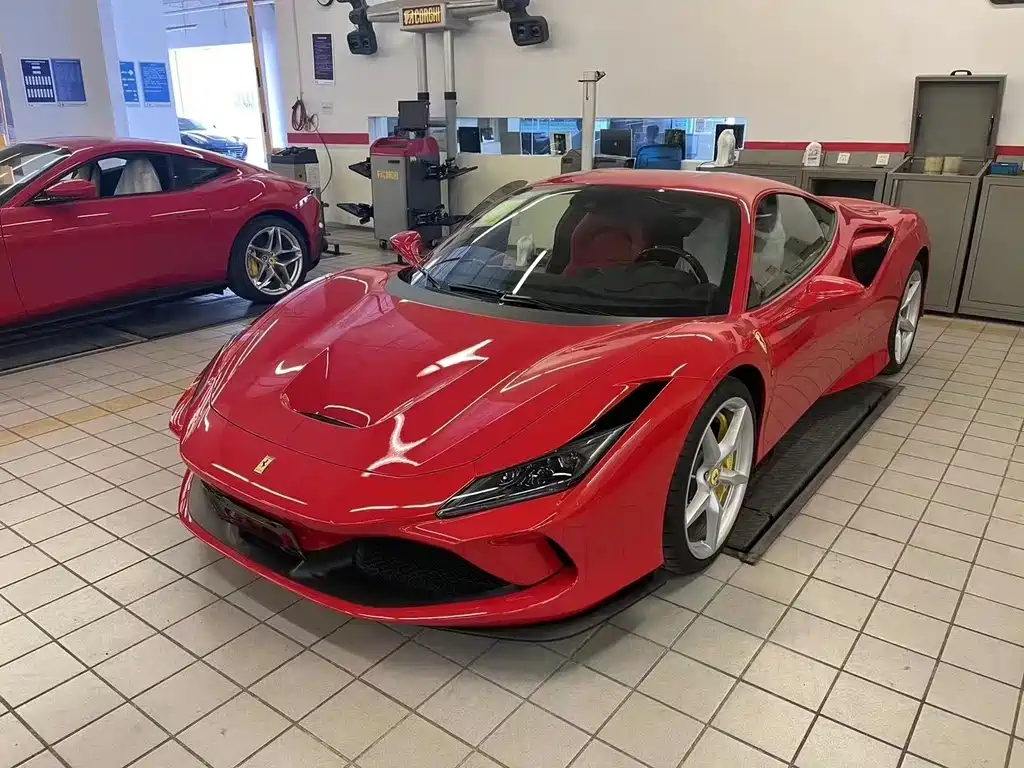 Ferrari F8 2023 — фото 1
