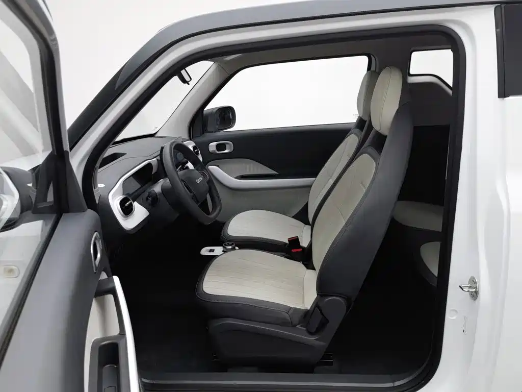 Geely Galaxy Panda 2025 — фото 10