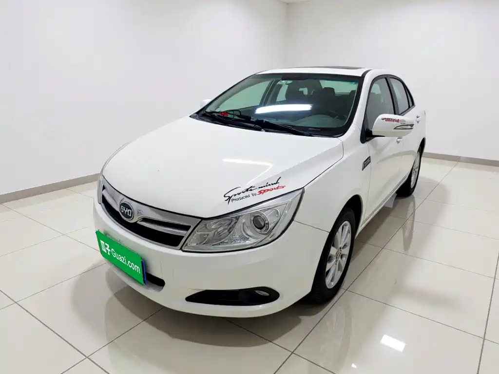 BYD Surui 2014