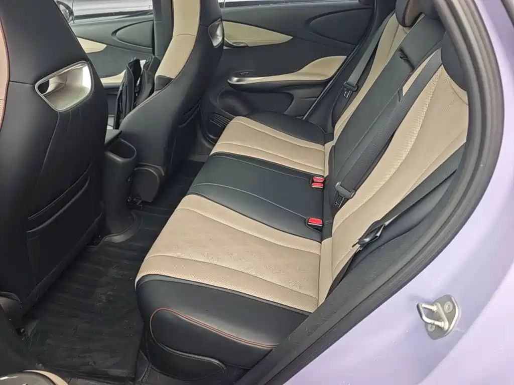 BYD Dolphin 2023 — фото 17