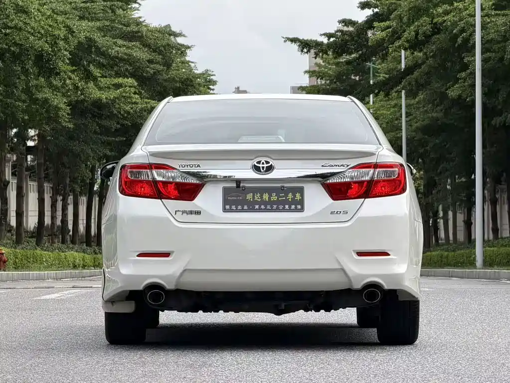 Toyota Camry 2014