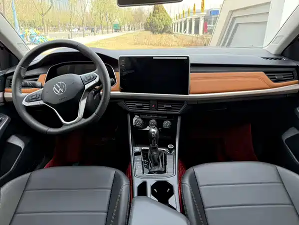 Volkswagen Bora 2025