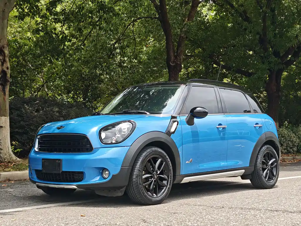 MINI Countryman 2016