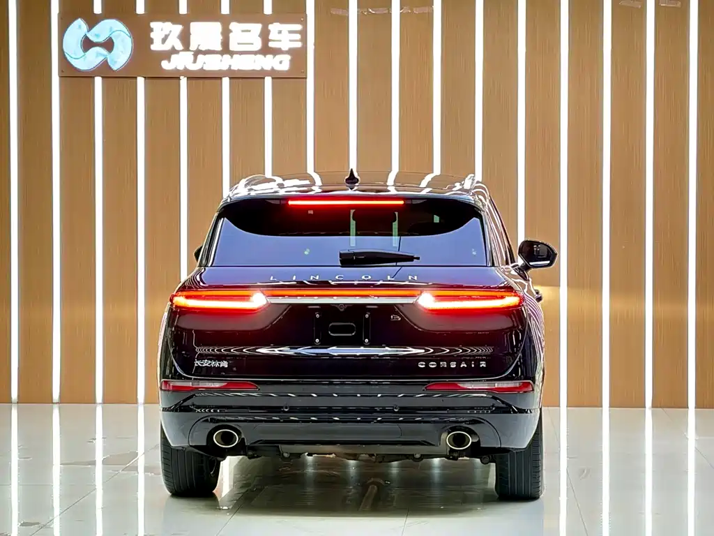 Lincoln Corsair 2022 — фото 15