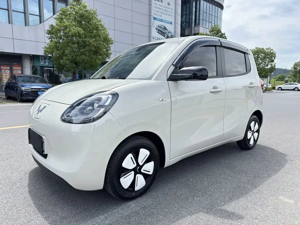 Wuling Hongguang MINIEV 2025