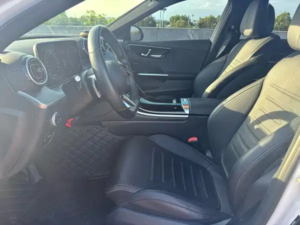 Mercedes-Benz C-Class 2022