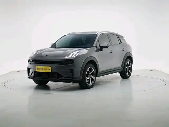 Lynk & Co 06 2022