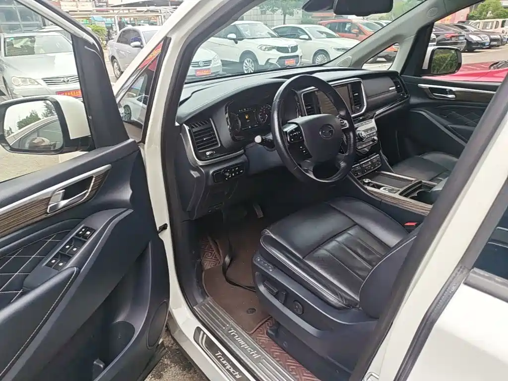 GAC Motor Trumpchi M8 2020 — фото 16