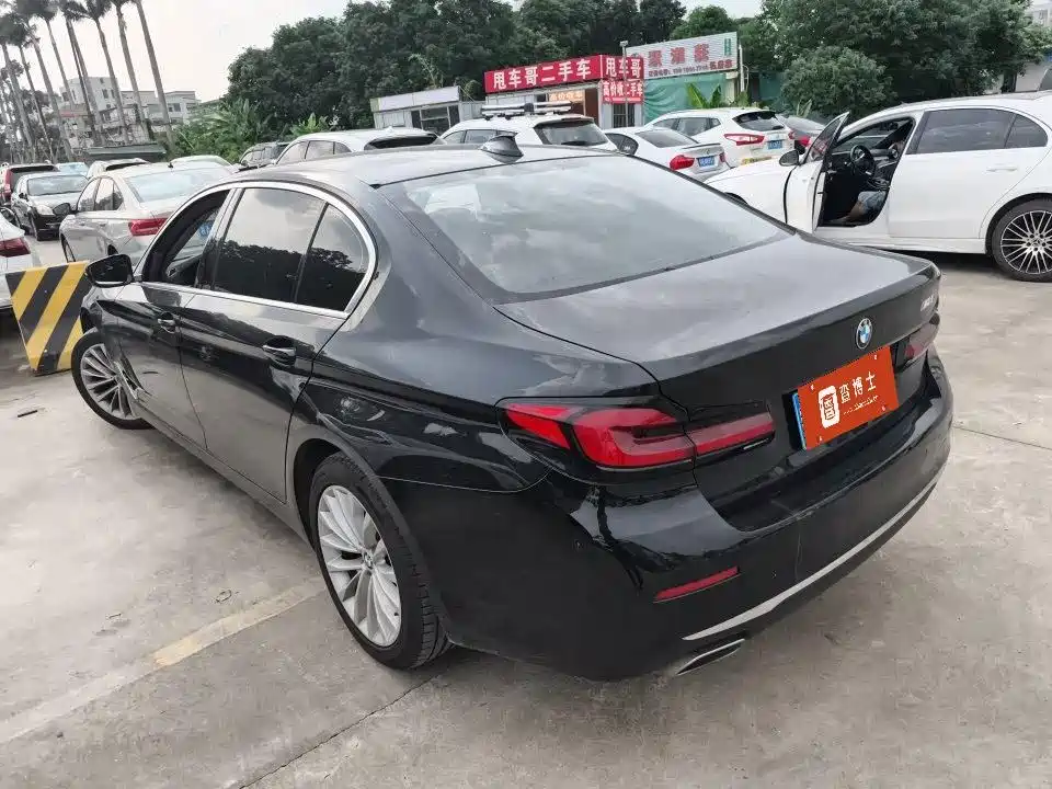 BMW 5 Series 2022