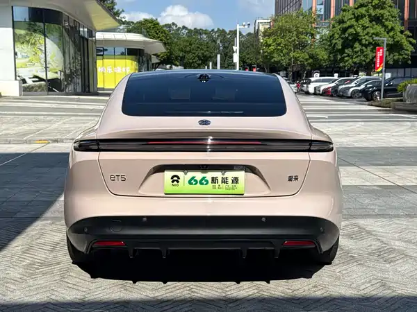 NIO ET5 2024