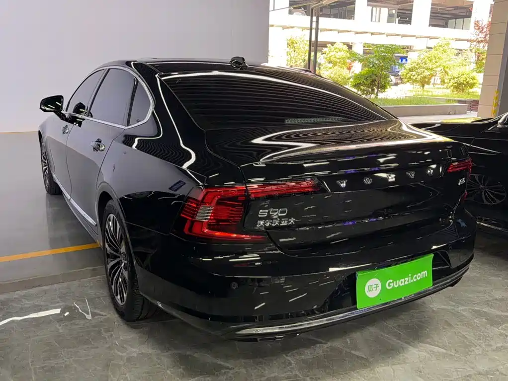 Volvo S90 2023 — фото 23