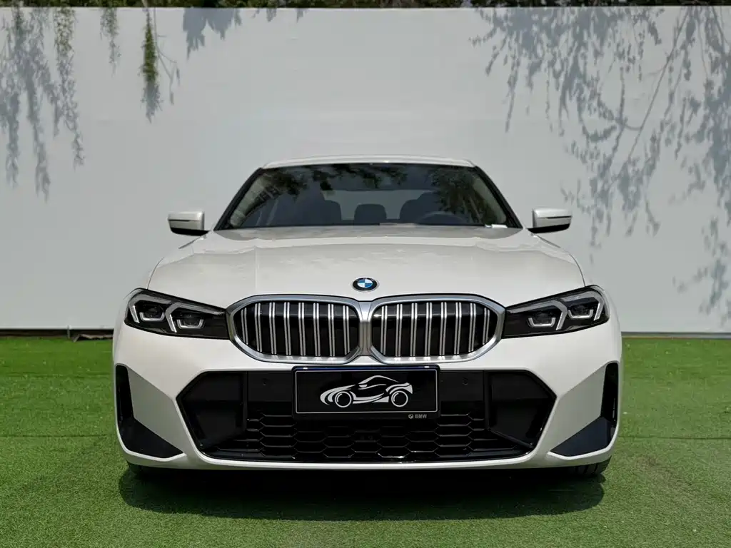 BMW 3 Series 2023