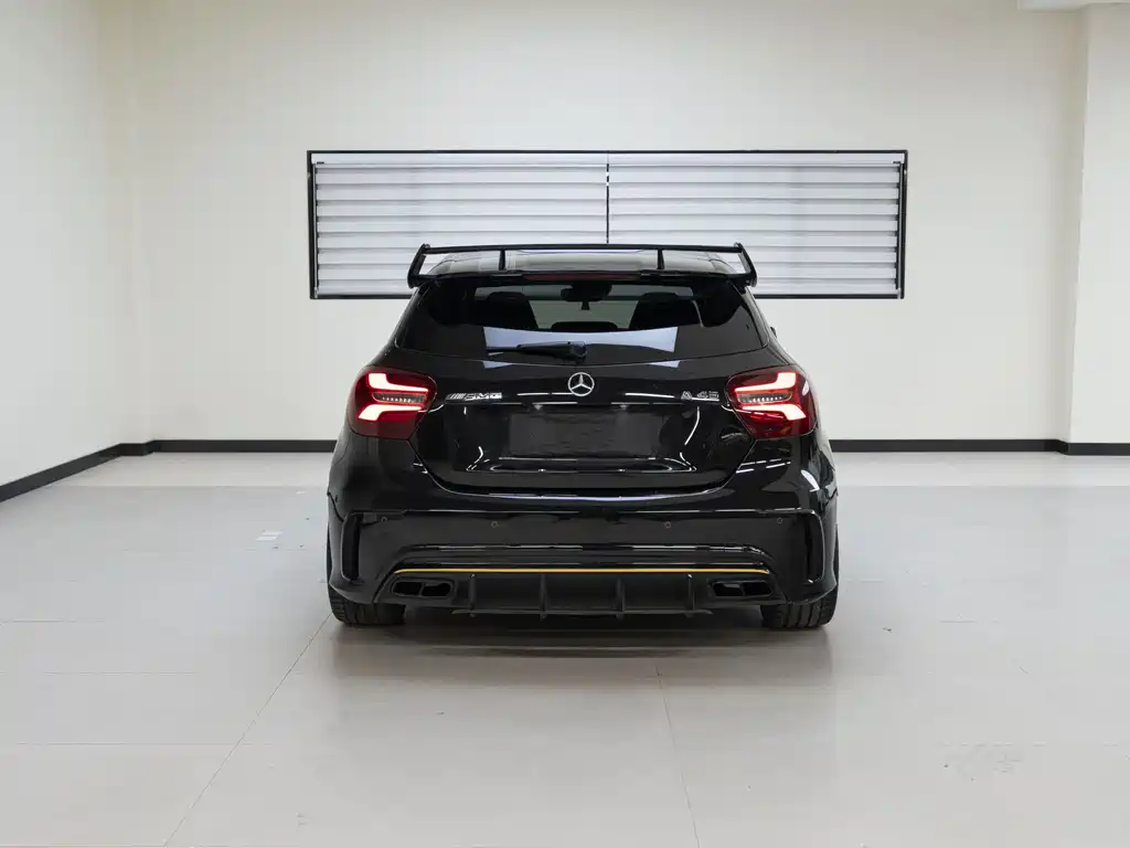 Mercedes-Benz A-Class AMG 2017 — фото 4