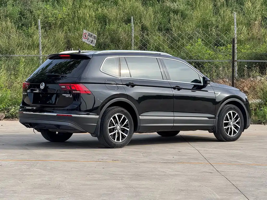 Volkswagen Tiguan L 2018 — фото 7