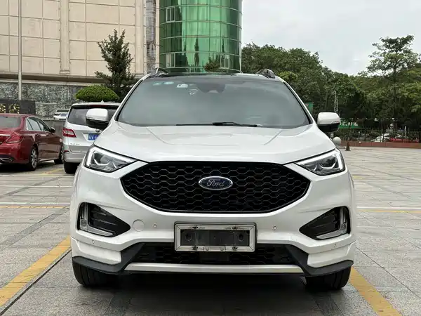 Ford Edge 2020
