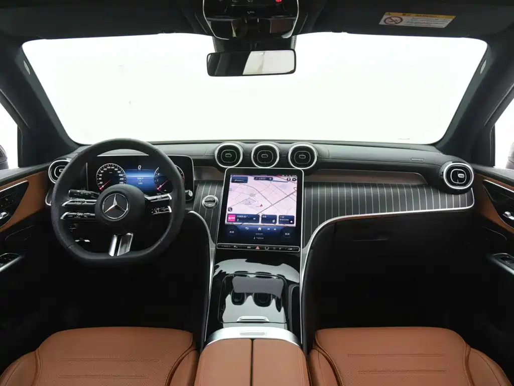 Mercedes-Benz GLC 2023