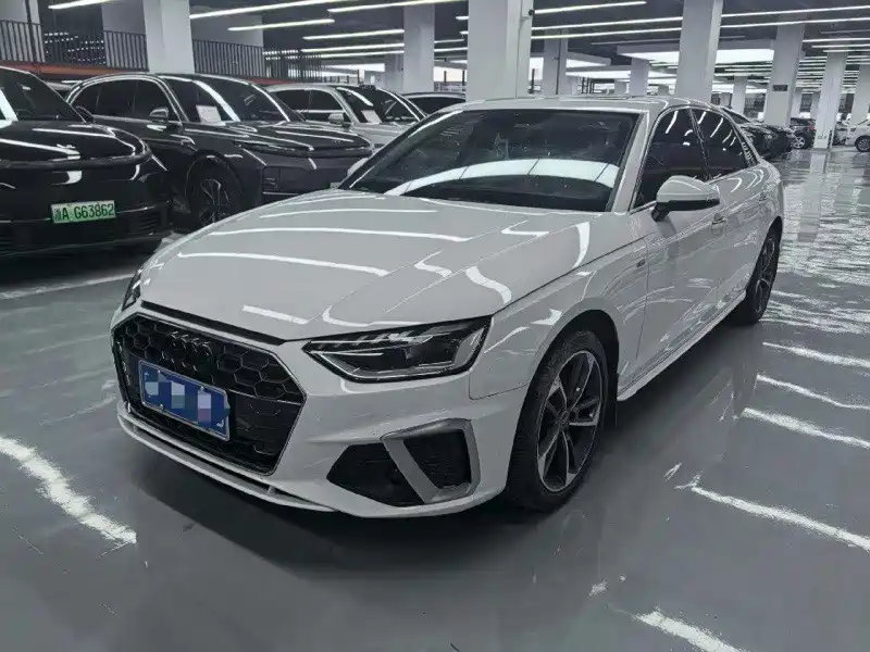 Audi A4L 2023