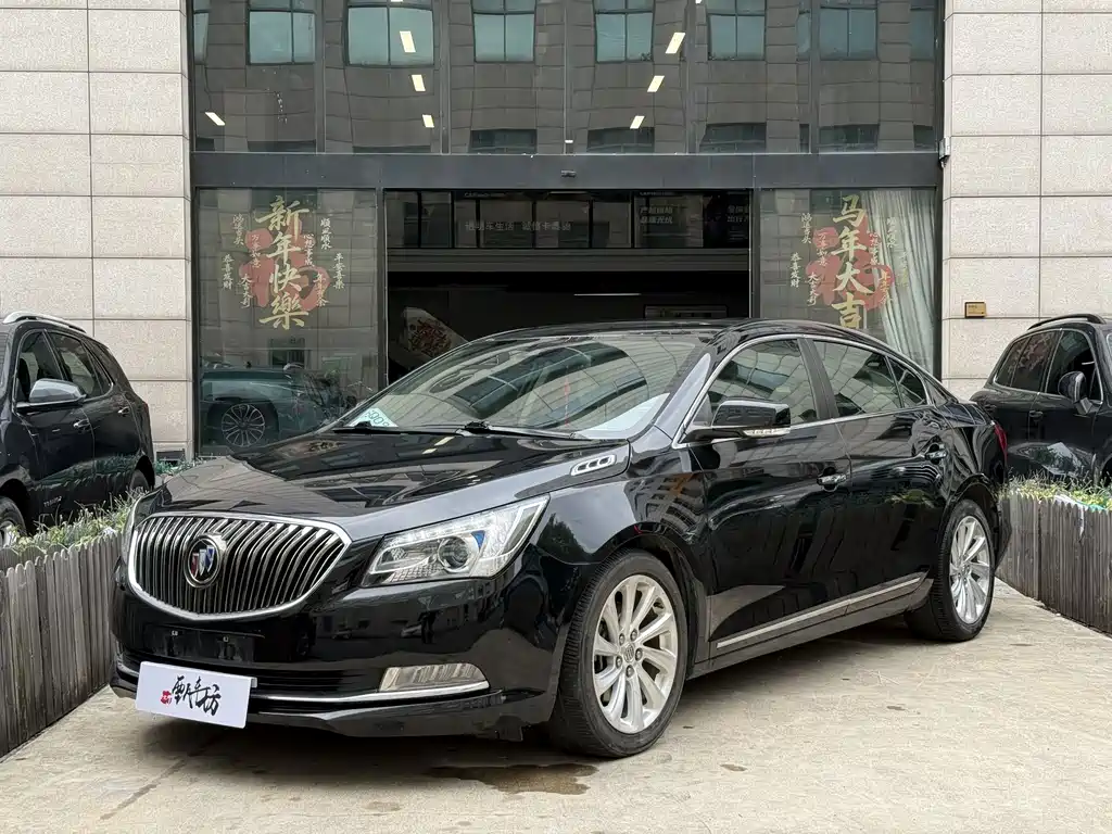 Buick LaCrosse 2014 — фото 1