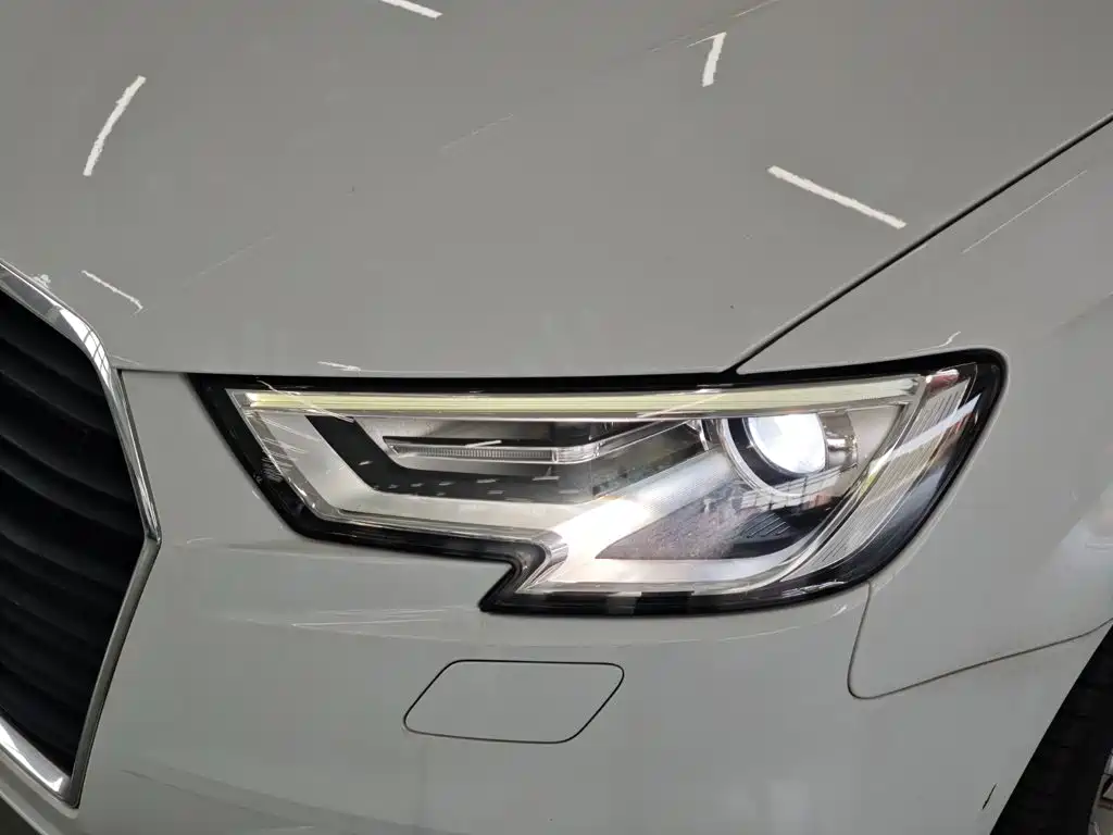 Audi A3 2018 — фото 19