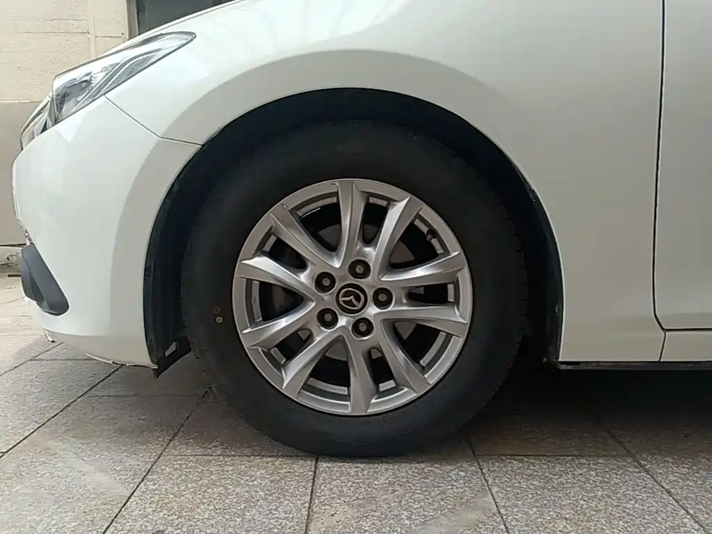 Mazda 3 Angkesela 2016 — фото 23