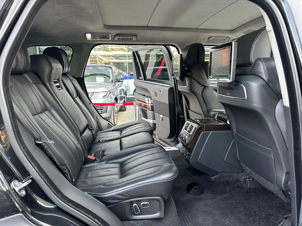 Land Rover Range Rover 2015 — фото 13