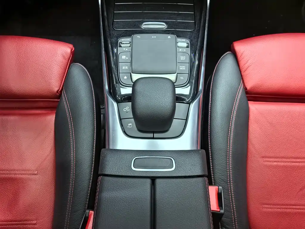 Mercedes-Benz A-Class AMG 2023 — фото 15