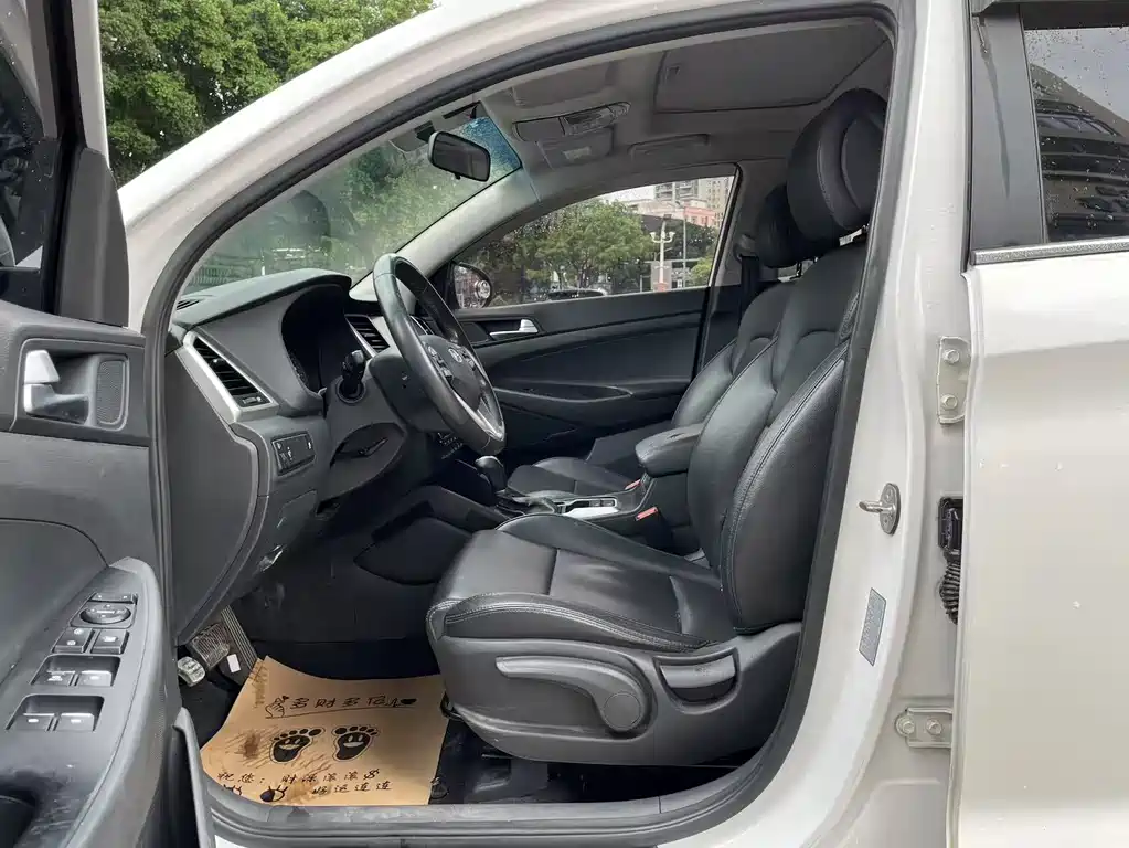 Hyundai Tucson 2016 — фото 4