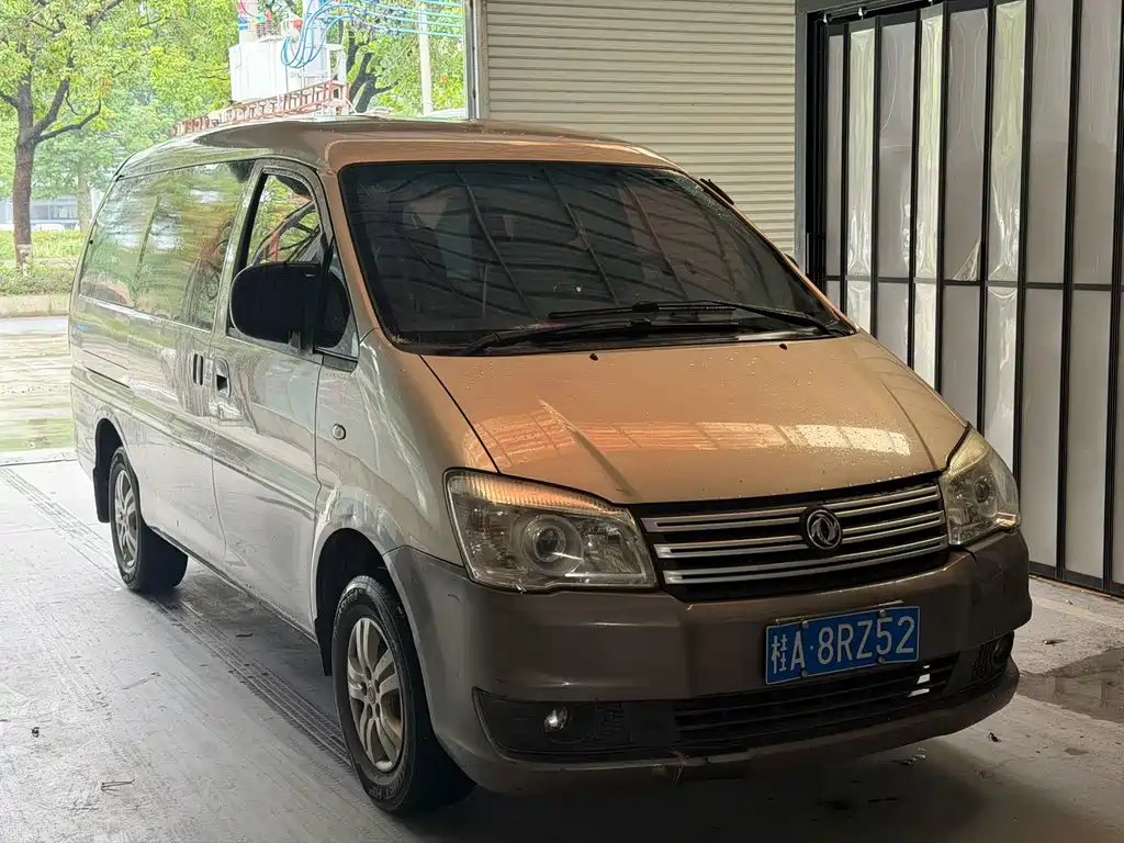 Dongfeng Lingzhi 2018